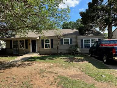 Main picture of 2303 35th St