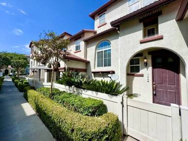 Main picture of 33530 Willow Haven Ln