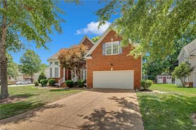 Main picture of 101 Yacht Ct