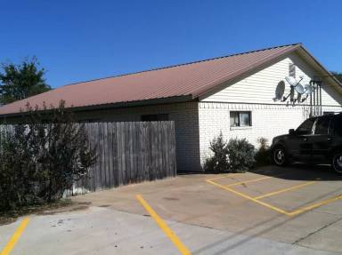 Main picture of 800 Blackjack St