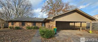 Main picture of 2200 Shady Ln