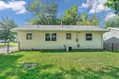 Main picture of 2240 17th Ave