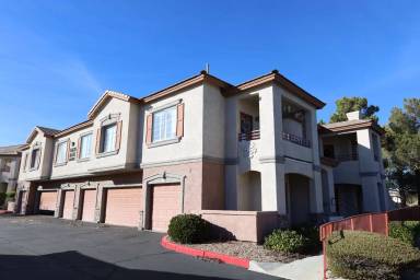 Main picture of 10220 Penrith Ave