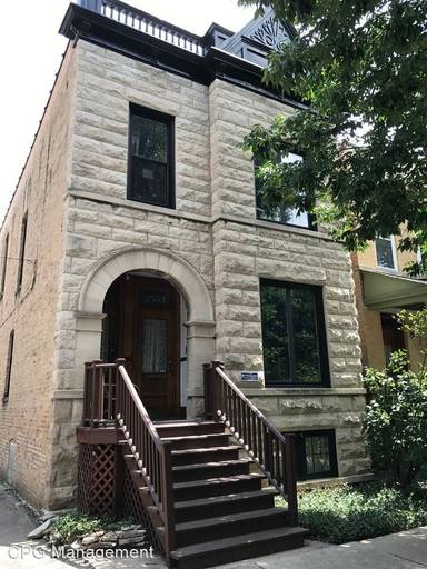 Main picture of 2533 N Mozart St