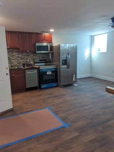 Main picture of 518 N State St