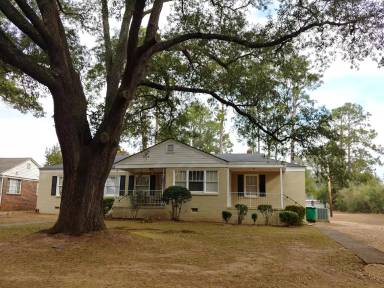 Main picture of 1005 6th Ave