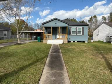 Main picture of 310 Rustic Dr