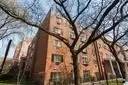 Main picture of 3825 N Pine Grove Ave