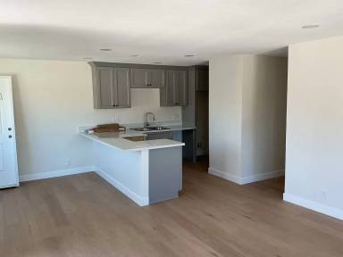 Main picture of 1001 Oxford Dr