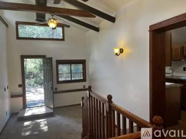 Main picture of 1482 Valley View Dr