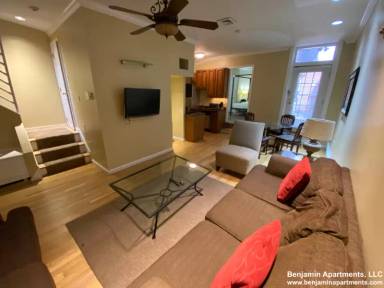 Main picture of 48 Hereford St