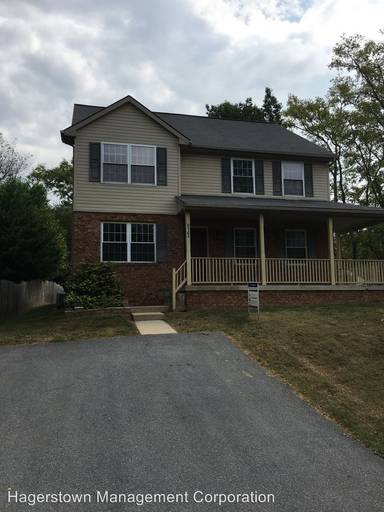Main picture of 916 Harwood Rd