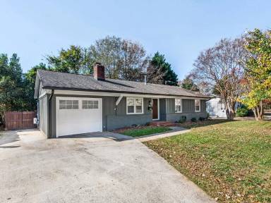 Main picture of 1512 Emerywood Dr