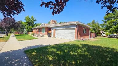 Main picture of 4521 S Julep Dr