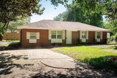 Main picture of 705 Winton Ct