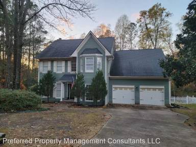 Main picture of 713 Stonington Dr