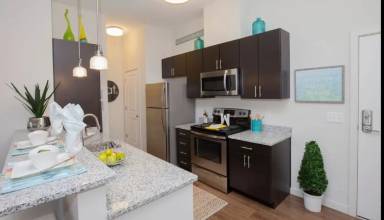 Main picture of 69 Mechanic St