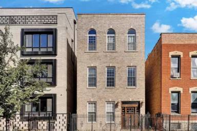 Main picture of 717 N Elizabeth St