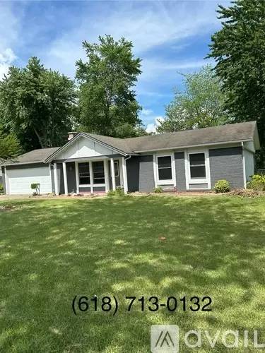 Main picture of 1400 Marilyn Dr