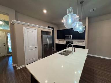Main picture of 3012 Samson Dr