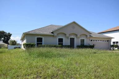 Main picture of 3785 Trade St