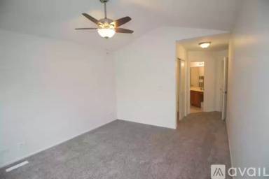 Main picture of 549 Woodcrest Dr