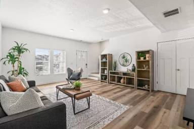 Main picture of Edgewater at Geneva