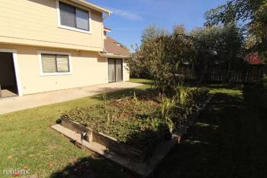 Main picture of 1425 Osprey Ct