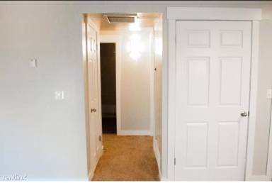 Main picture of Windsor Park Apartments