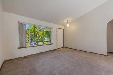 Main picture of 3240 N Alfalfa Loop