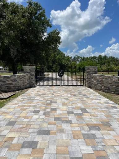 Main picture of 9650 Merle Dr