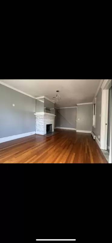 Main picture of 76 Porter St