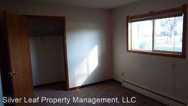 Main picture of 1103 18 1/2 St S