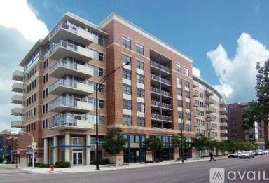 Main picture of 511 W Division St