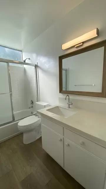 Main picture of 609 De La Vina Street - 07