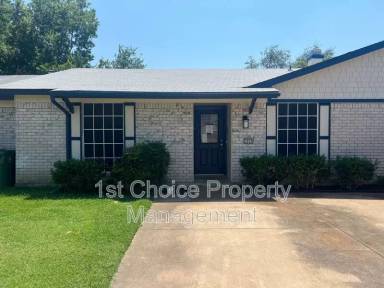 Main picture of 1020 Pleasant Valley Ln
