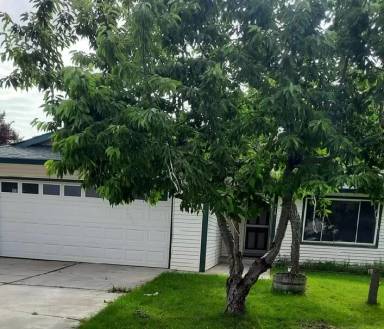 Main picture of 550 Dawn Ct