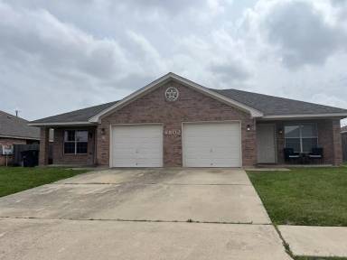 Main picture of 4802 Heather Ln