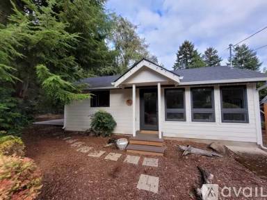 Main picture of 7279 SW Canyon Ln