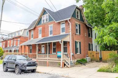 Main picture of 118 Lacey St