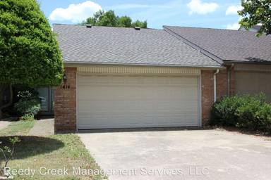 Main picture of 1414 Crosspointe St