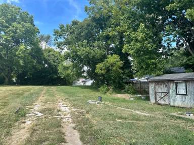 Main picture of 1205 W Walnut St