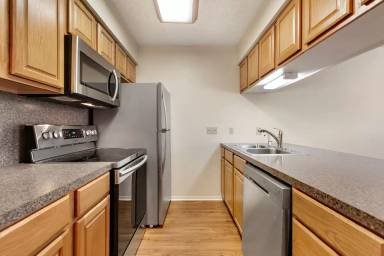 Main picture of The Pointe Condos
