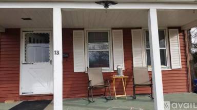 Main picture of 13 Gallup Ln