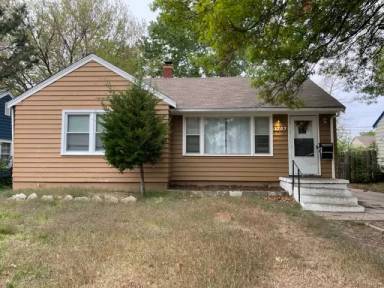 Main picture of 1707 Harding St