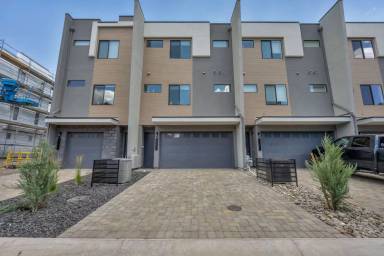 Main picture of 150 Rissone Ln