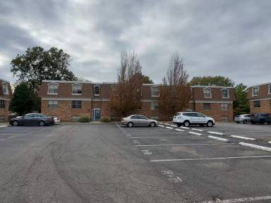 Main picture of 809-811 S Mattis Ave