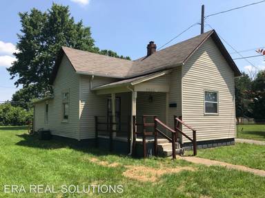 Main picture of 2906 E 11th Ave