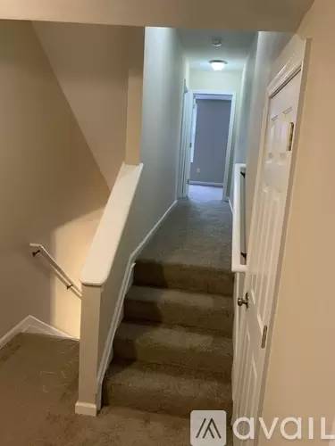 Main picture of 1028 N Eden St