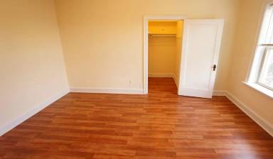 Main picture of 2534 N Sawyer Ave